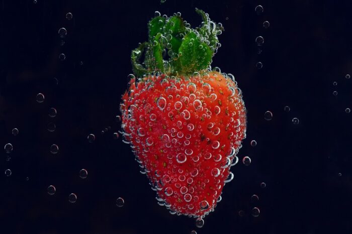 strawberry-3317983_1280